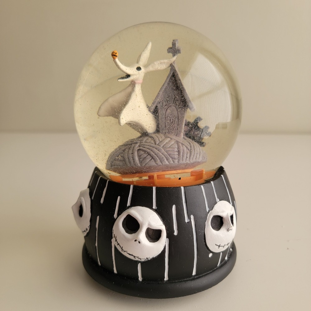 Disney Nightmare Before Christmas Zero Musical Waterglobe 6in